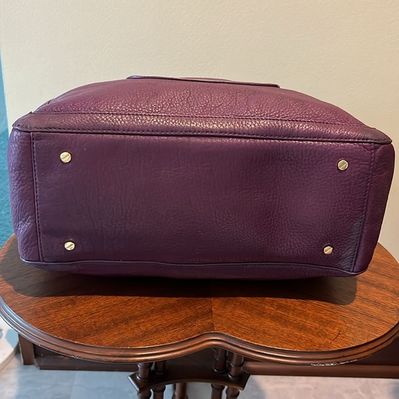 Tory Burch  purple leather shoulder bag  satchel 2 exterior pockets  Goldtone HW - Picture 11 of 17